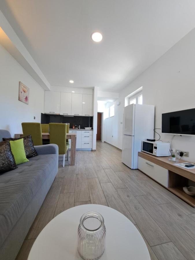 Apartments Sisevic - Comfort Apartments With Balconies And Sea View Slano Extérieur photo