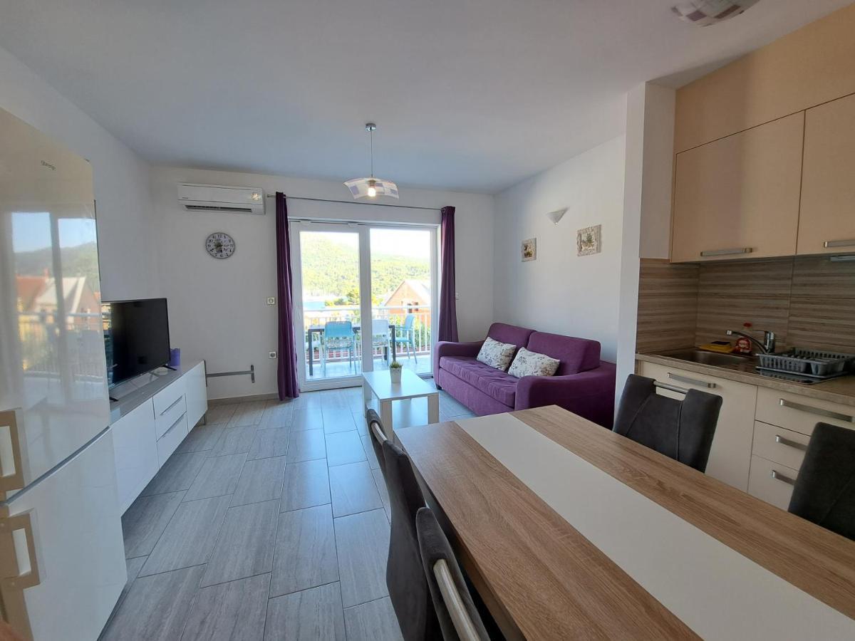 Apartments Sisevic - Comfort Apartments With Balconies And Sea View Slano Extérieur photo