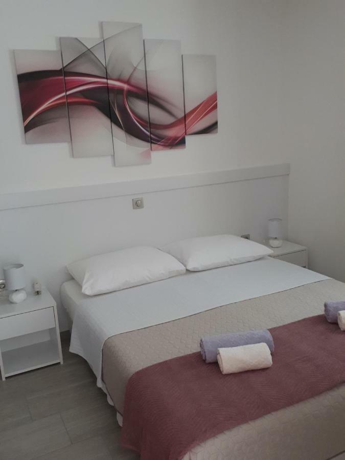 Apartments Sisevic - Comfort Apartments With Balconies And Sea View Slano Extérieur photo