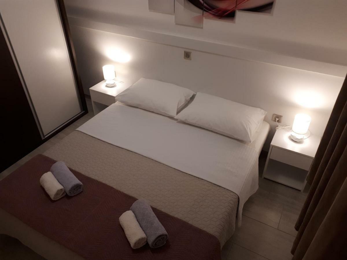 Apartments Sisevic - Comfort Apartments With Balconies And Sea View Slano Extérieur photo